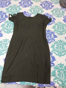 Stylish Dark Green Ribbed Dress