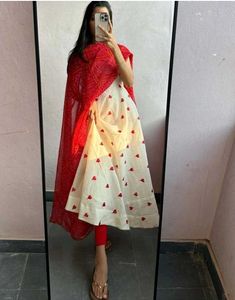 Elegant Cream Kurta Set with Red Dupatta