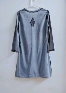 🩶 Grey Chikan Embroidered Kurta