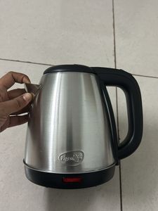 PIGEON ELECTRIC KETTLE
