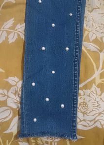 Pearl Embellished Blue Denim Jeans