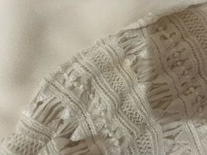 h&amp;m lace top 🤍
