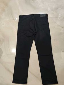 Classic Levi's Deep Blue Denim Jeans