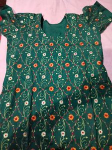 Beautiful Green Floral Kurta Set