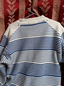 Good Condition Warm Sweater For Men