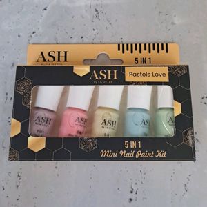 Nail Paint Kit