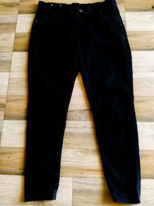 Black Pants For Girls Or Women