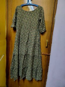 Chic Olive Green Floral Print Tiered Dress