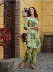 Green Leaf Print Kurta Set