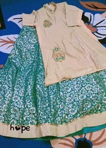 Elegant Ethnic Kurta Set