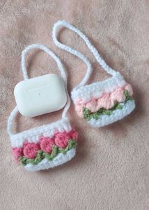 Crocheted Earbud Case Holder