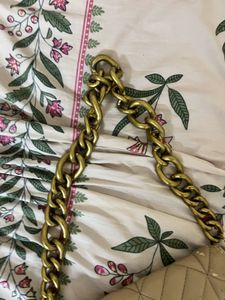 Stylish Quilted Clutch with Gold Chain