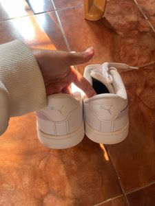 Puma Smash Sneakers