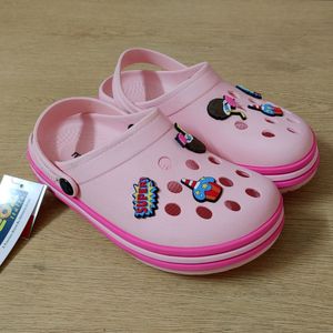 New Trendy &amp; Lightweight Clogs For Women Size-4