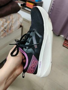 Black &amp; Pink Sketchers Shoes