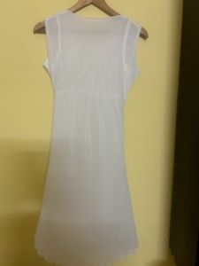 Elegant White Embellished Sleeveless Dress