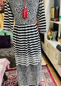 Chic Black &amp; White Print Maxi Dress