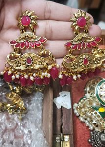 Beautiful Handcrafted Kundan Jhumka Earrings