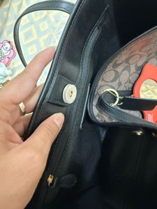 Coach City Tote in signature canvas authentic- twi