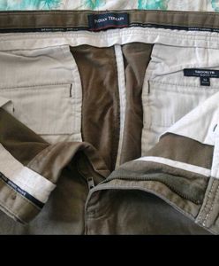 Men's Classic olive green colour pant
