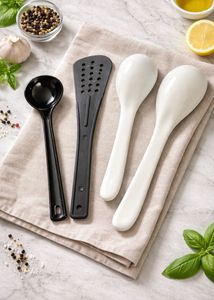 Set of 4 Kitchen Utensils