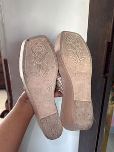 Stylish Woven Strap Sandals