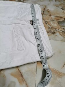 UNIQUE PIECE WHITE JENS🍒