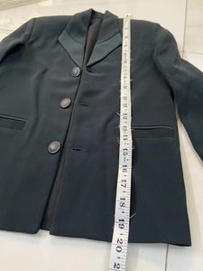 2 Piece Set With Tie