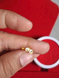 beautiful Gold Stud Earrings