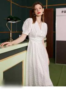 Elegant White Puff Sleeve Chiken Midi Dress