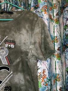 Men's Graphic Tie-Dye T-Shirt