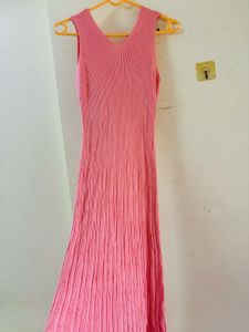 Ribbed V-Neck Sleeveless bodycon