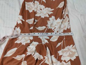 Gown With Little Damage Which Can Be Tailored