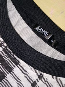 Flawless Cotton Black &amp; White Top
