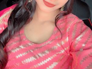 Gorgeous Pink &amp; Gold Kurta Set