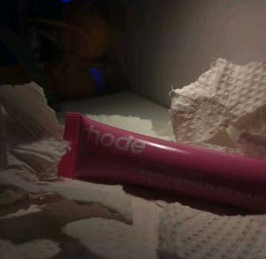 Rhode Peptide Lip Tint
