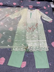 Elegant pakistani Embroidered Kurta Set