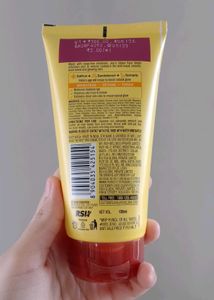 Joy Ubtan Tan Removal Face Wash