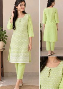 Beautiful Green Embroidered Kurti - Like New (Size