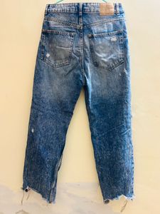 Trendy Ripped Blue Jeans
