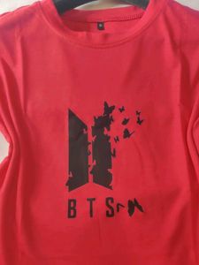 BTS Graphic Print Rose short T-Shirt