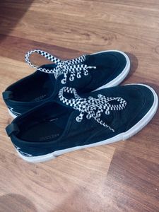 H&M Divided Black Canvas Trainers, Checkered Laces