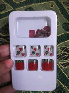 Reusable|Washable Korean TOE NAILS - Set Of 24