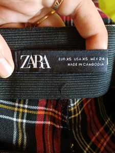 ZARA Plaid Zipper Pants