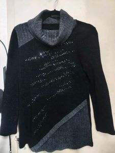 Stylish Black & Gray Sweater