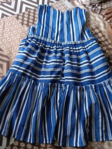Chic Blue Striped Dress
