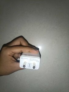 Portronics White Charger Adapter