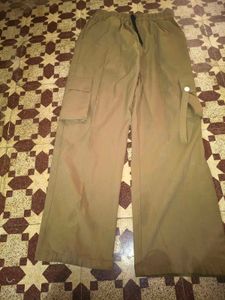 Women's Cargo Pants - Tan