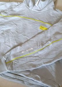 puma roaring wild cropped sports hoodie