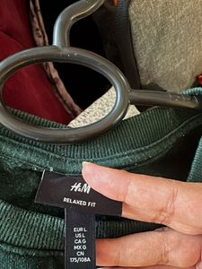 H&amp;M Women Pullover Green Crewneck, Bust-40/42